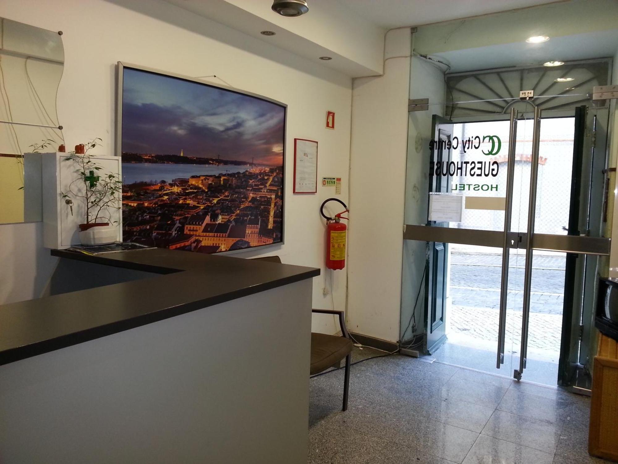 City Centre Anjos Guesthouse Lisbon Exterior photo